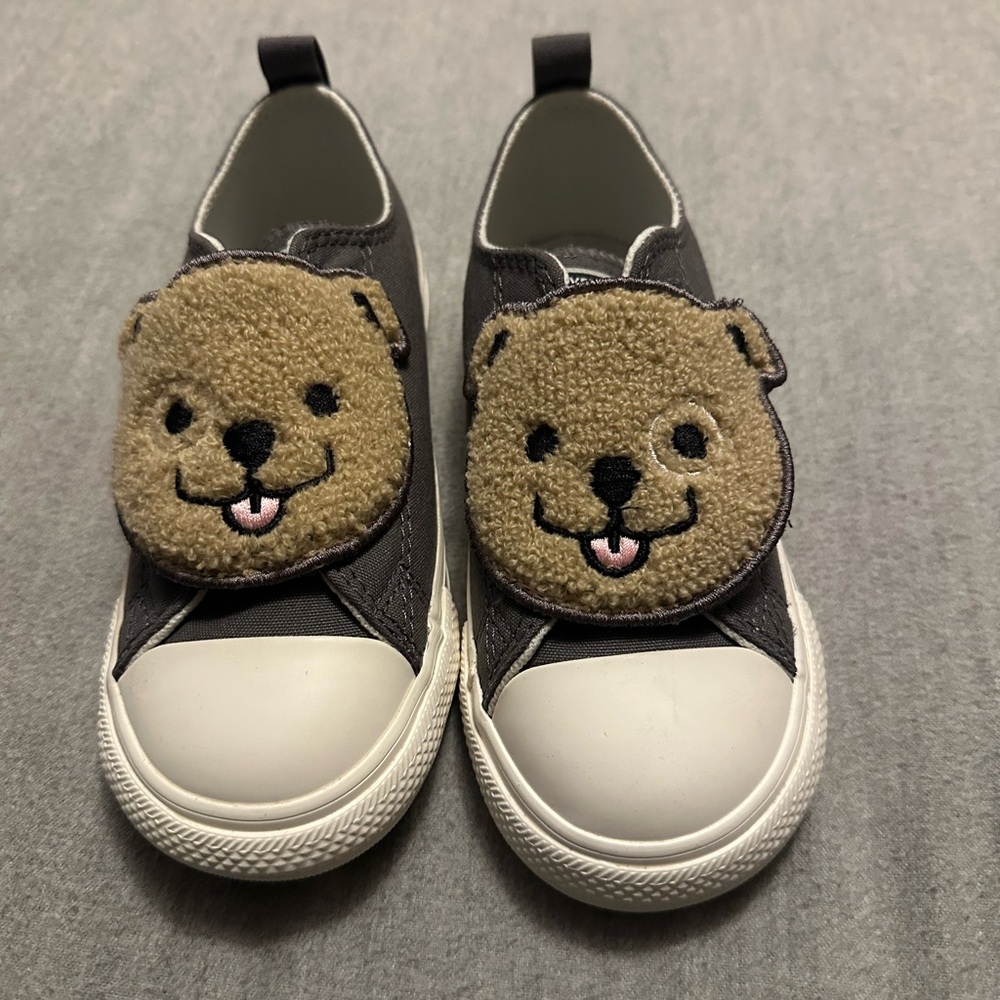 Converse Gray Sneakers with Bear Design